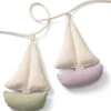 Hot Dear April Cala Girlande Boats